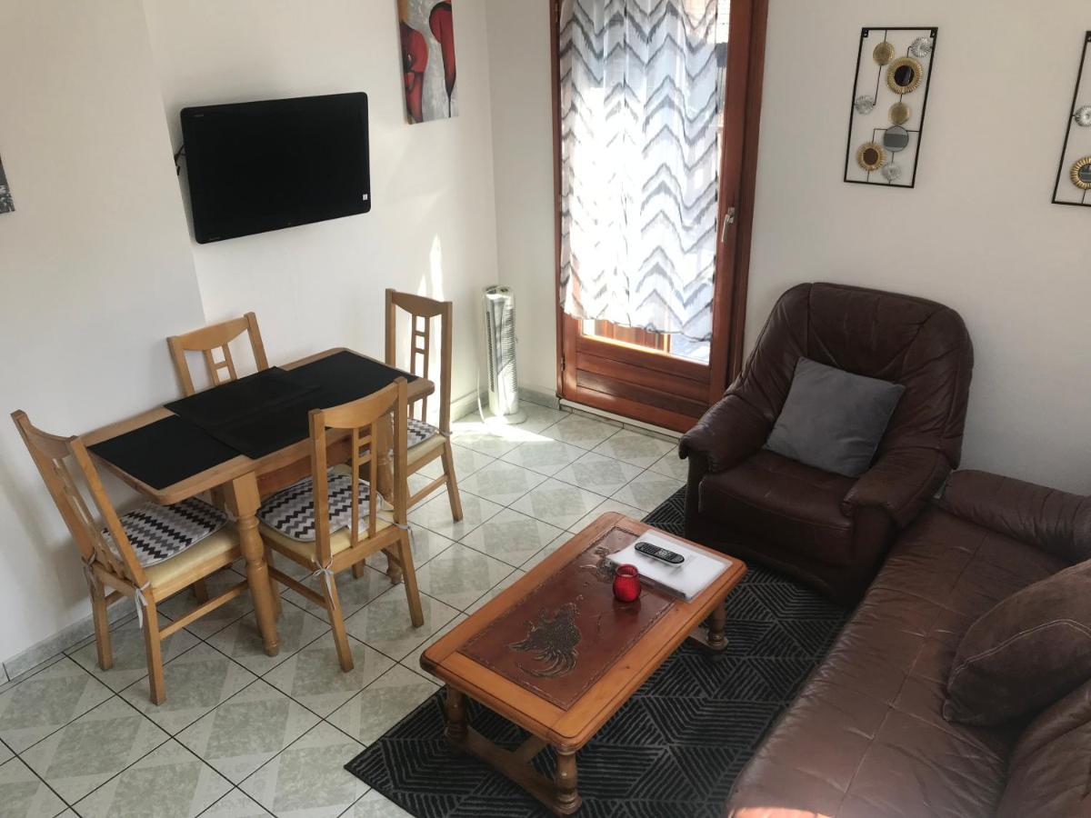 Appartement 2 Chambres Au Coeur Du Vignoble Avec Terrasse Olenevka Ngoại thất bức ảnh